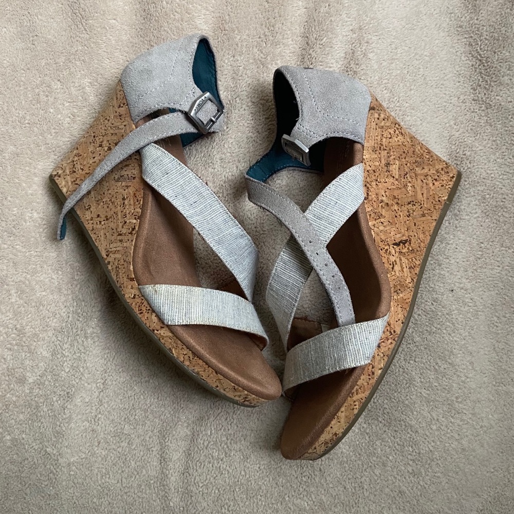 TOMS Wedges